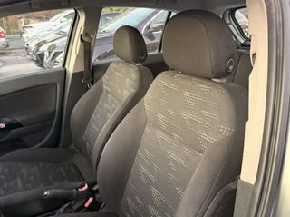 Opel Corsa 2011-thumb-9