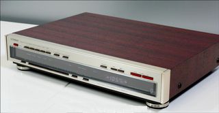 LUXMAN T 530   AM/FM TUNER