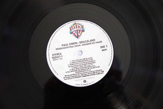 PAUL SIMON-GRACELAND-thumb-5