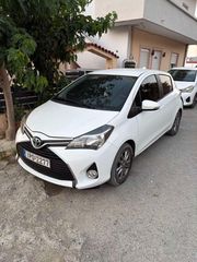 Toyota Yaris 2015