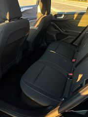 Ford Focus 2019-thumb-13
