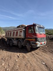 Ανατροπή Mercedes-Benz 2001 actros