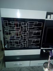 Σύνθετο για τηλεόραση.