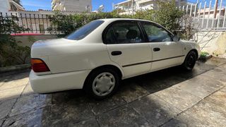 Toyota Corolla 1992 XLI 1,3 16V 88HP