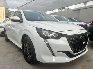 Peugeot 208 2021