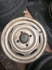 TOYOTA ΑΓΡΟΤΙΚΟ ΜΙΣΌ ΤΌΝΟ ΤΑΠΑ ΚΕΝΤΡΟΥ