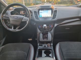 Ford Kuga 2018 4Χ4 full extract άριστη κατάσταση-thumb-10