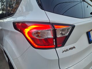 Ford Kuga 2018 4Χ4 full extract άριστη κατάσταση-thumb-11
