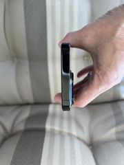 iPhone 14 Pro silver-thumb-5