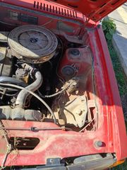 Hyundai Pony 1980-thumb-1