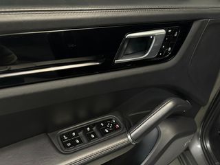 Porsche Cayenne 2019 -1940€  | 3.0 462hp | E-hybrid |COUPE-thumb-34