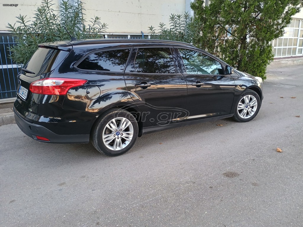 Ford Focus 2014 EcoBoost 125HP * Caravan
