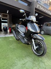 Piaggio Beverly 300 2019 POLICE ABS-thumb-1