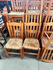 Καρέκλα ξύλινη με ψάθα (χρ. καφέ) (Α3877)