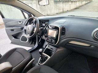 Renault Captur 2018-thumb-8