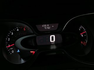 Renault Captur 2018-thumb-12