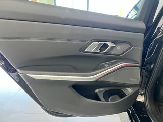 Bmw M3 2023 COMPETITION-thumb-14