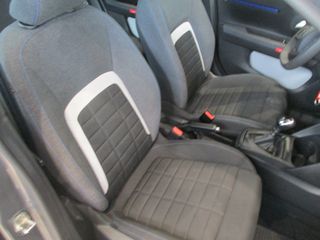 Citroen C3 2025 1.2 100PS PLUS-thumb-8