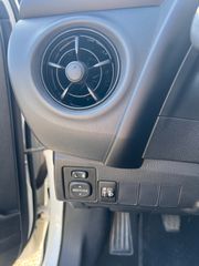 Toyota Corolla 2017-thumb-14
