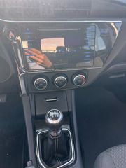 Toyota Corolla 2017-thumb-11