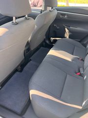 Toyota Corolla 2017-thumb-17