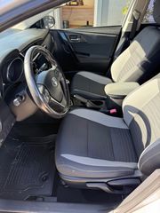 Toyota Auris 2015 Toyota Auris 1.6 D-4D-thumb-9