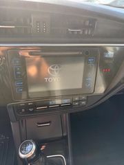 Toyota Auris 2015 Toyota Auris 1.6 D-4D-thumb-10