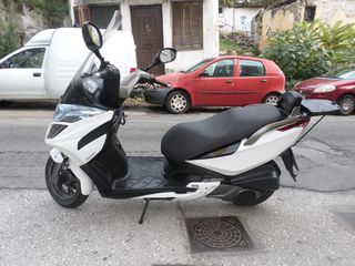 Kymco Grand Dink 300 2014-thumb-1