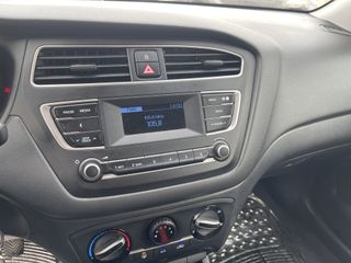 Hyundai i 20 2019 EURO6-thumb-31