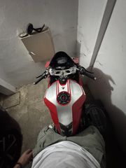 Ducati 1199 Panigale 2014-thumb-5