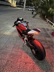 Ducati 1199 Panigale 2014-thumb-4
