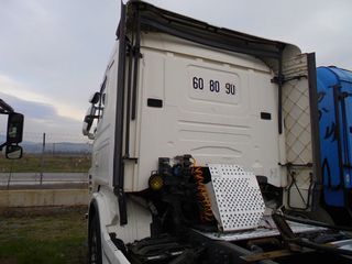 Scania 2010 R 560-thumb-9
