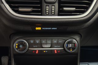 Ford Fiesta 2018 •LED •PANORAMA •125hp •FULL EXTRA-thumb-26
