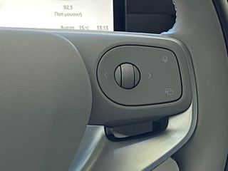 Leapmotor B 10 2026 Design Hybrid EV Panorama-thumb-23
