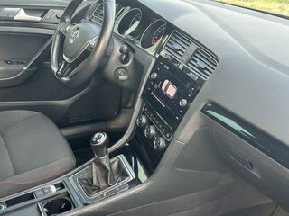 Volkswagen Golf 2017 7.5 R LINE 1.4 TSI  NAVI  FULL EXTRA-thumb-34