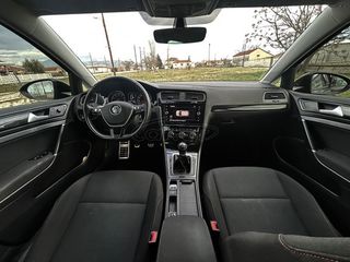 Volkswagen Golf 2017 7.5 R LINE 1.4 TSI  NAVI  FULL EXTRA-thumb-48