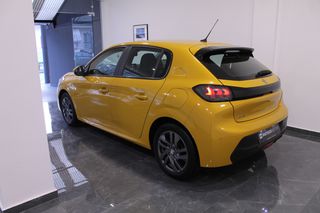 Peugeot 208 2021-thumb-2