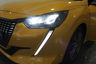 Peugeot 208 2021-thumb-13