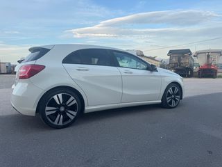 Mercedes-Benz A 180 2015 CDI-night pack-thumb-18