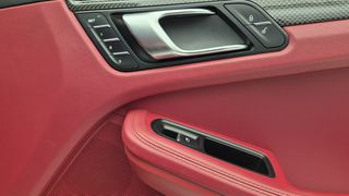 Porsche Macan 2015 S 3.0 V6 TDI-thumb-26