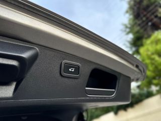 Jaguar E-Pace 2021 Facelift,Hybrid,Panorama,360,Virtual Cockpit, 204HP-thumb-44