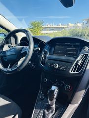 Ford Focus 2016 STATION WAGON-thumb-5