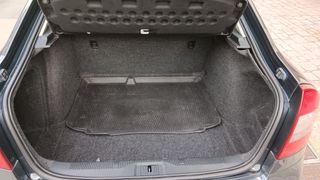 Skoda Octavia 2011-thumb-15