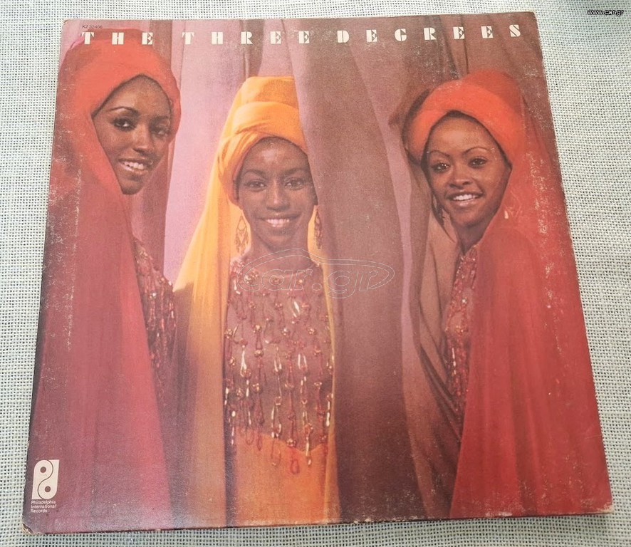The Three Degrees – The Three Degrees  LP