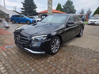 Mercedes-Benz E 300 2021 Amg-Line.. Faselift