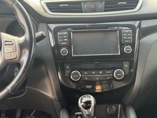 Nissan Qashqai 2015-thumb-12