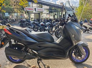 Yamaha XMAX 300 2022-thumb-2