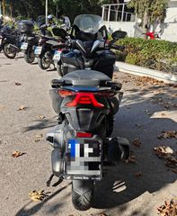 Honda Forza 350 2023-thumb-4