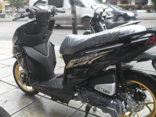 Keeway 2026 icon 125-thumb-4