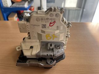 Audi Κλειδαριά πίσω αριστερή 8X0839015 6PIN